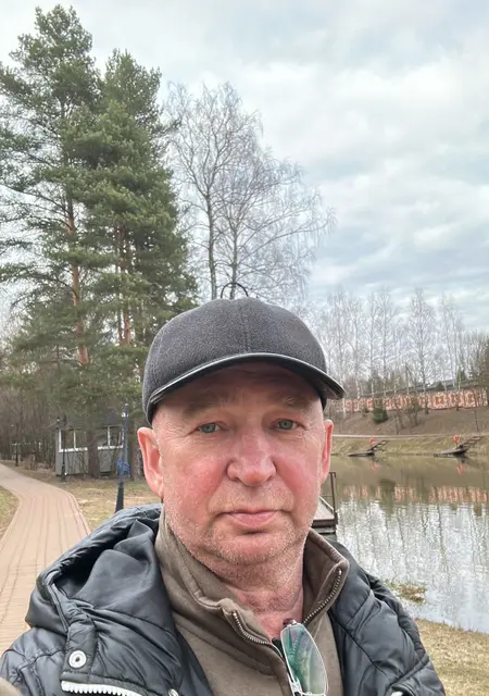 Федор из Нового Уренгоя, мне 51, познакомлюсь без обязательств