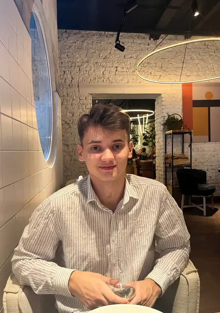 Семён из Томска, ищу на сайте знакомства на одну ночь