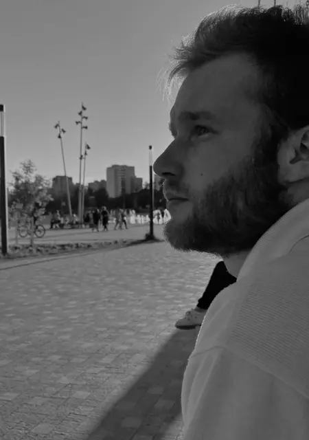Я Артем, 29, из Санкт-Петербурга, ищу знакомство для вирта