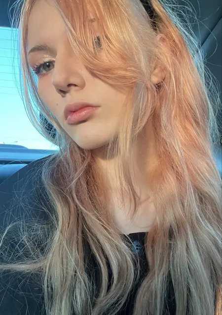 Я Ксеник, 18, знакомлюсь для вирта в Йошкар-Оле