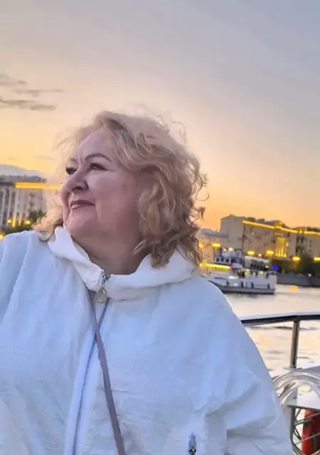 Я Венера, 57, знакомлюсь для приятного времяпровождения в Набережных Челнах