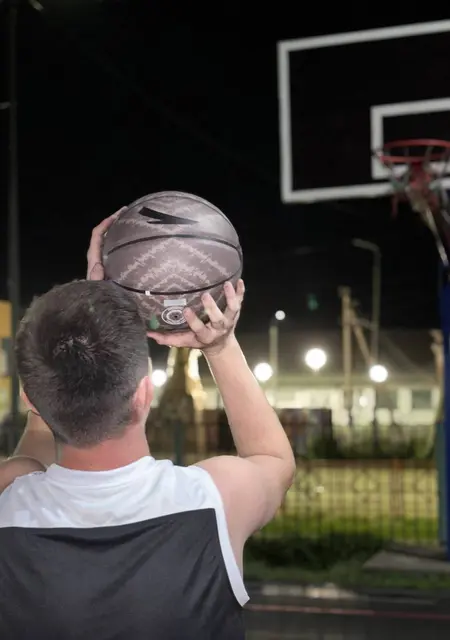 Я Кирилл, 21, из Иркутска, ищу знакомство для дружбы