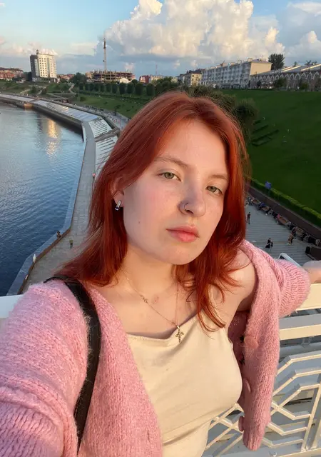 Дара из Екатеринбурга, ищу на сайте постоянные отношения