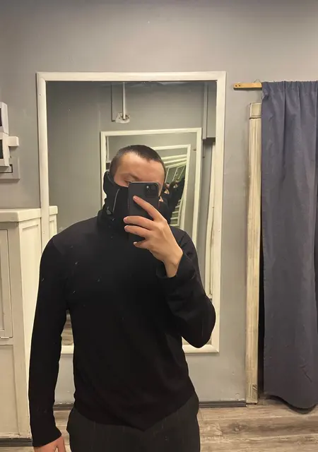 Я Maksim, 23, из Улан-Удэ, ищу знакомства без обязательств