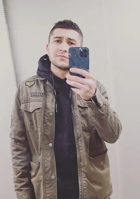 Я Самандар, 27, из Москвы, ищу знакомство для приятного времяпровождения