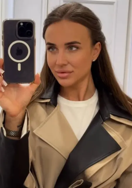 Я Арина, 28, знакомлюсь для общения в Самаре