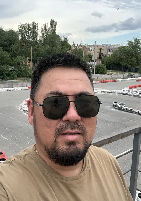 Я Ренат, 37, из Урая, ищу знакомство для общения
