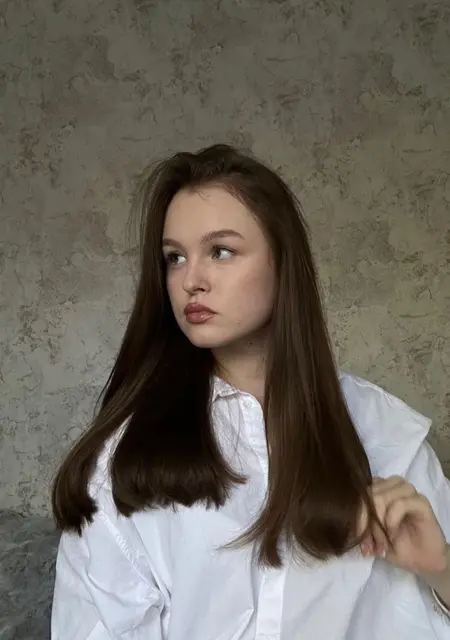 Я Алина, 19, из Барнаула, ищу знакомство для постоянных отношений