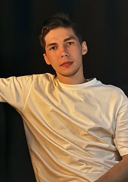 Я Марк, 23, знакомлюсь для открытые отношения в Самаре