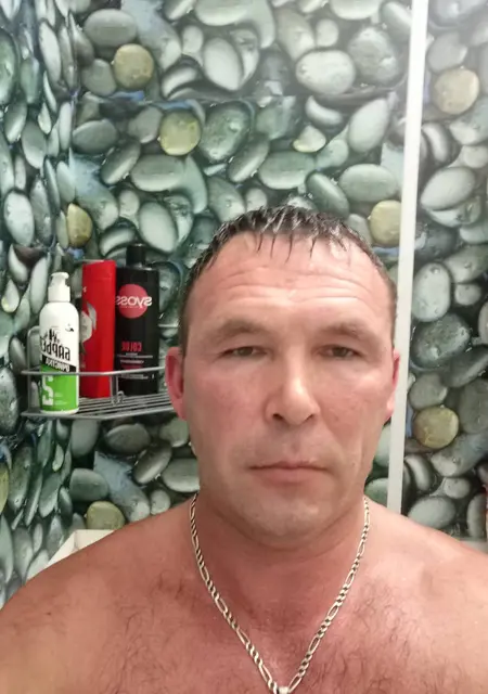 Я Дмитрий Кухарев, 45, знакомлюсь для постоянных отношений в Перми