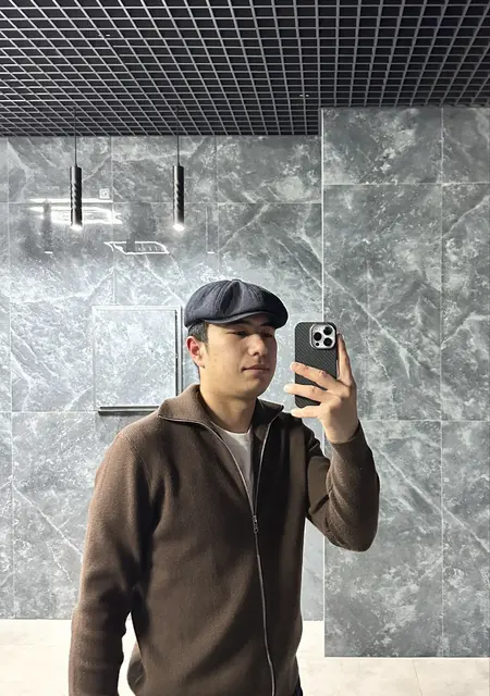 Я Бекзод, 21, из Перми, ищу знакомство для открытые отношения