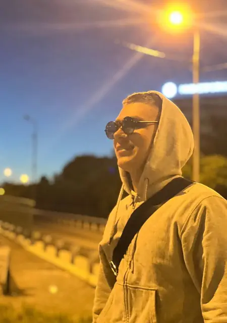 Я Igor, 21, из Тюмени, ищу знакомство для дружбы