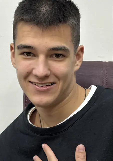 Макс из Челябинска, ищу на сайте знакомства на одну ночь