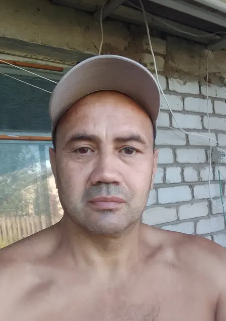 Ильдар из Ульяновска, ищу на сайте знакомства на одну ночь