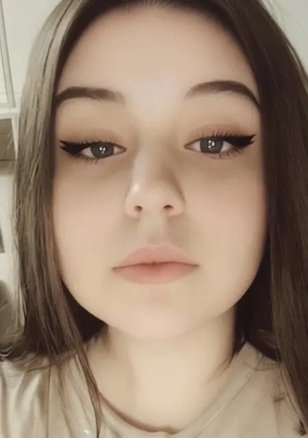 Я Анна, 26, из Великого Новгорода, ищу знакомства на одну ночь