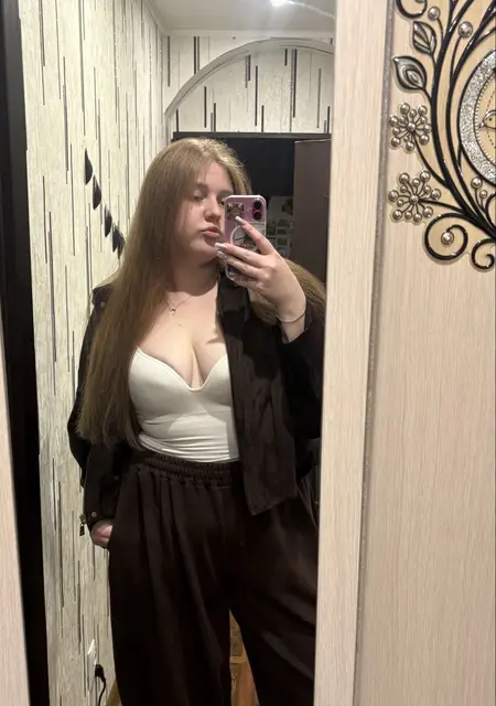 Я Валерия, 22, из Пензы, ищу знакомства без обязательств