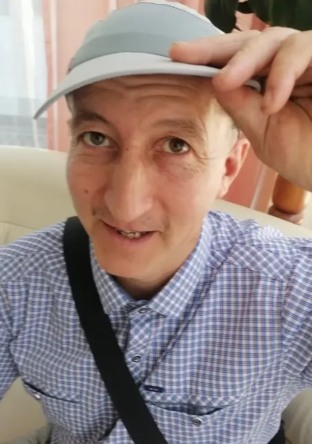 Михаил из Новосибирска, ищу на сайте знакомства без обязательств