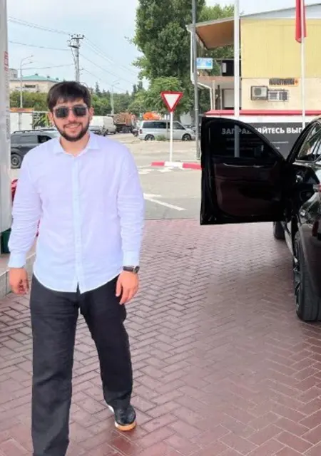 Марат из Ставрополя, мне 27, познакомлюсь для приятного времяпровождения