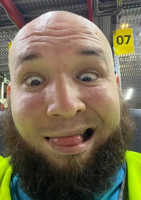 Я Сергей, 37, из Вичуги, ищу знакомства без обязательств