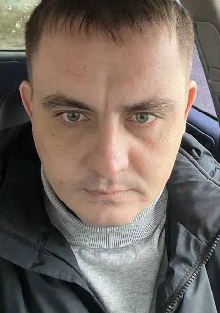 Я , 26, знакомлюсь для общения в Екатеринбурге