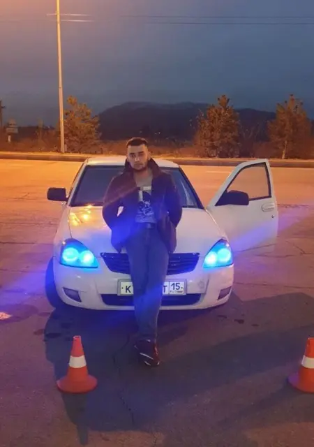 Самдор из Смоленска, мне 25, познакомлюсь на одну ночь