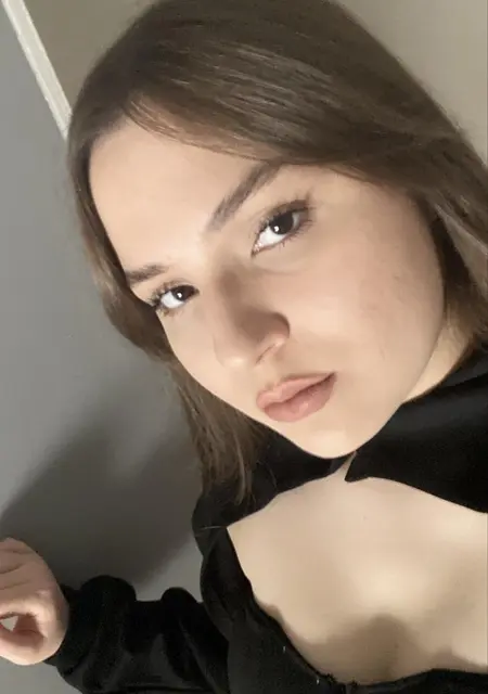 Kristina из Калининграда, мне 20, познакомлюсь для приятного времяпровождения