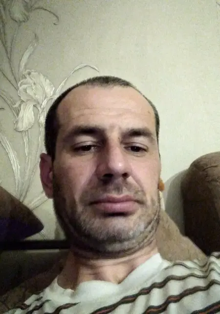 Денис из Архангельска, ищу на сайте знакомства без обязательств