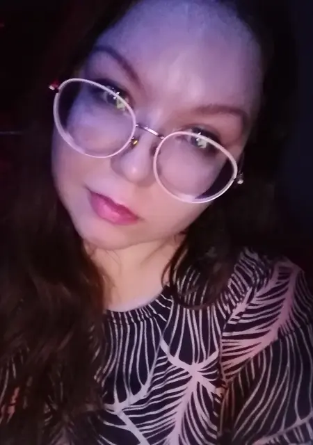 Я Света, 31, из Якутска, ищу знакомство для вирта