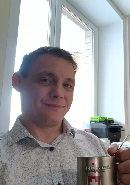 Я Андрей, 45, знакомлюсь на одну ночь в Перми