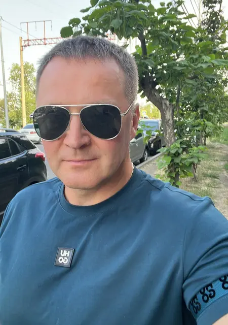 Я Роман, 46, знакомлюсь без обязательств в Владивостоке