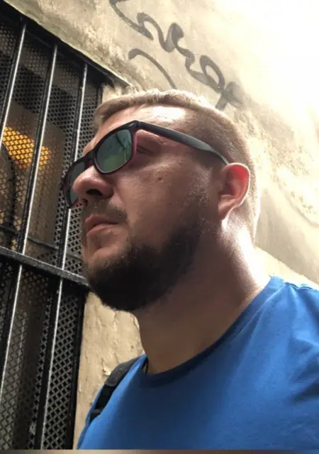 Я Сергей, 41, из Домодедова, ищу знакомство для приятного времяпровождения