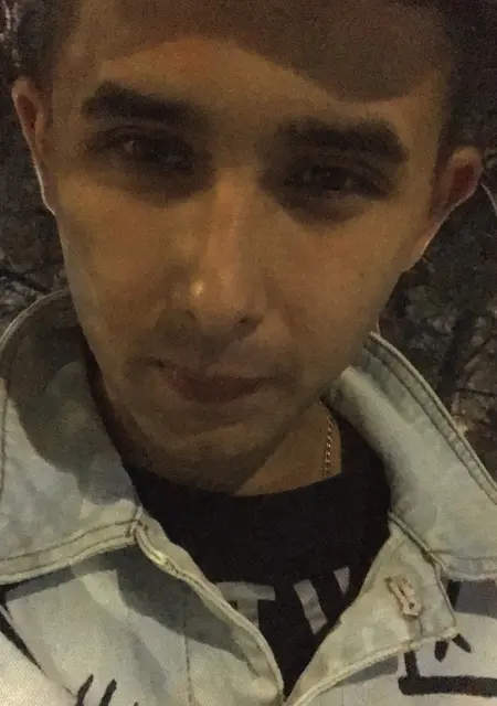 Я Эдуард, 29, из Геленджика, ищу знакомства без обязательств