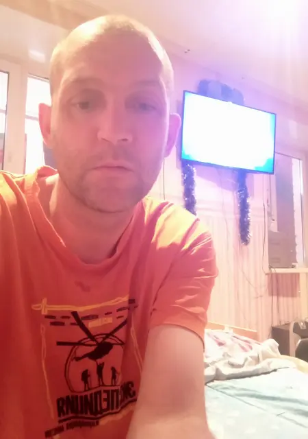 Евгений из Каменска-Уральского, ищу на сайте знакомства на одну ночь