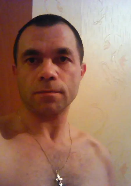 Я Гоша, 49, знакомлюсь без обязательств в Междуреченске