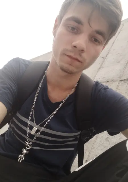 Я Борис, 20, знакомлюсь для вирта в Партизанске