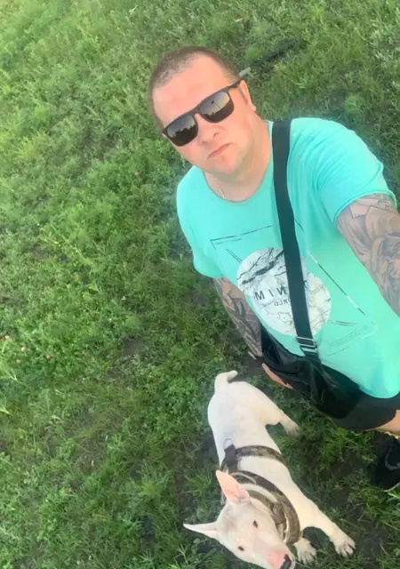 Я Андрей, 43, из Воронежа, ищу знакомства без обязательств