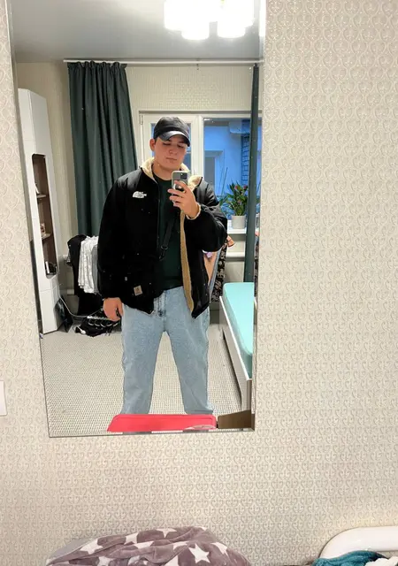 Я Максим, 19, знакомлюсь без обязательств в Волгограде