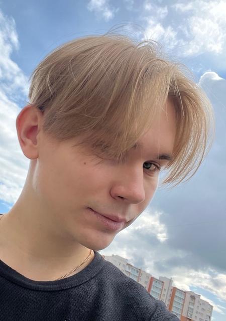 Я Вячеслав, 19, знакомлюсь для приятного времяпровождения в Анжеро-Судженске