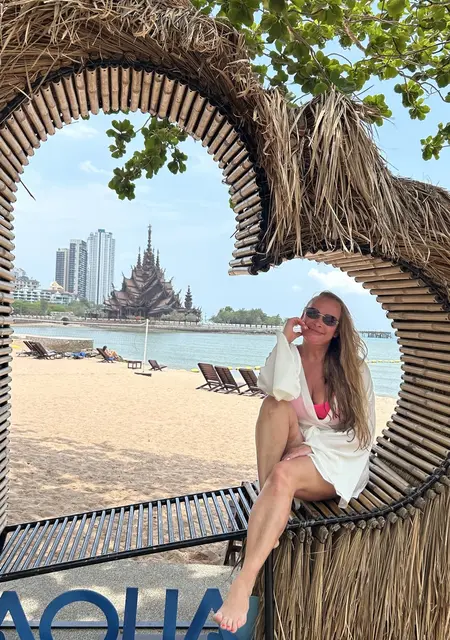Я Марина, 42, знакомлюсь для совместных путешествий в Санкт-Петербурге