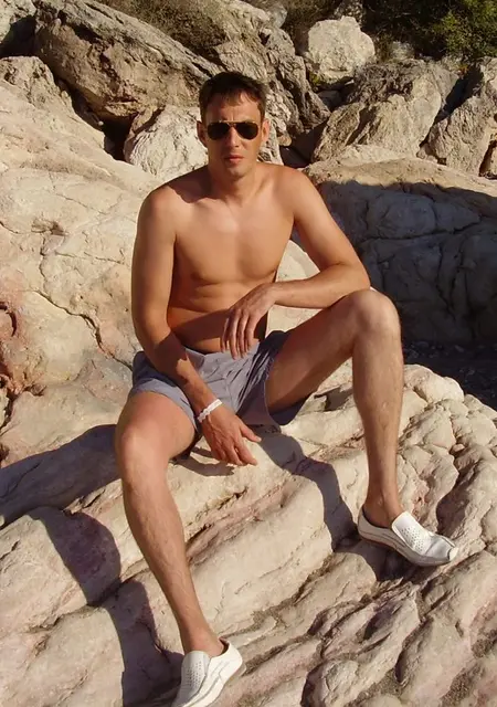 Я Лавъювер, 43, из Пыти-Ях, ищу знакомство для вирта