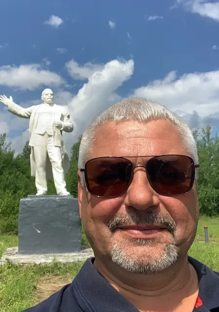 Я Константин, 54, из Екатеринбурга, ищу знакомства без обязательств