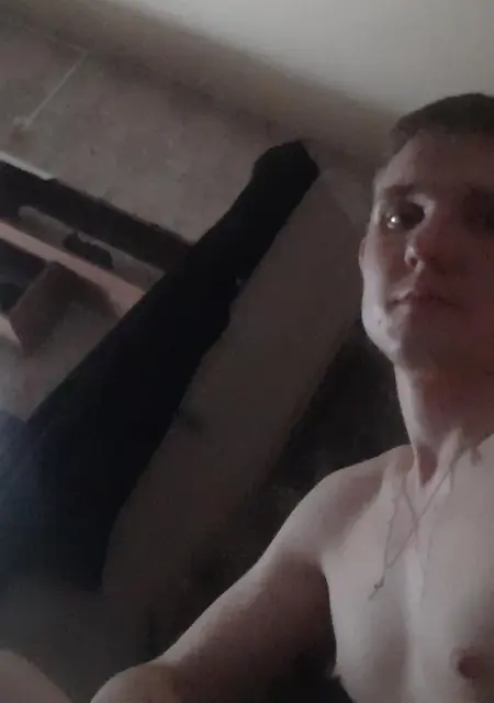 Максим из Заволжья, мне 30, познакомлюсь на одну ночь