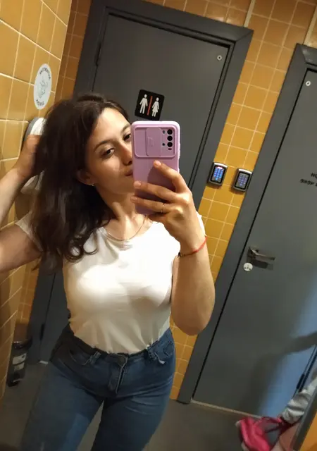 Я Алиана, 25, знакомлюсь на одну ночь в Ульяновске