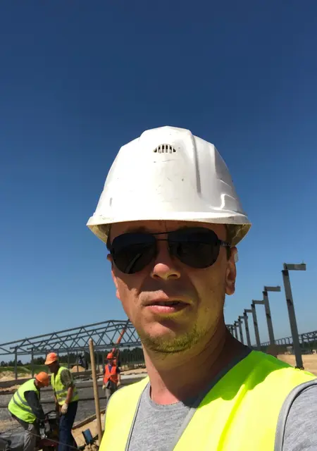 Я Александр, 43, знакомлюсь без обязательств в Брянске