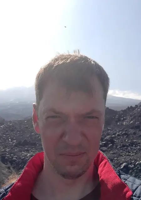 Сергей из Петропавловска-Камчатского, мне 42, познакомлюсь для общения