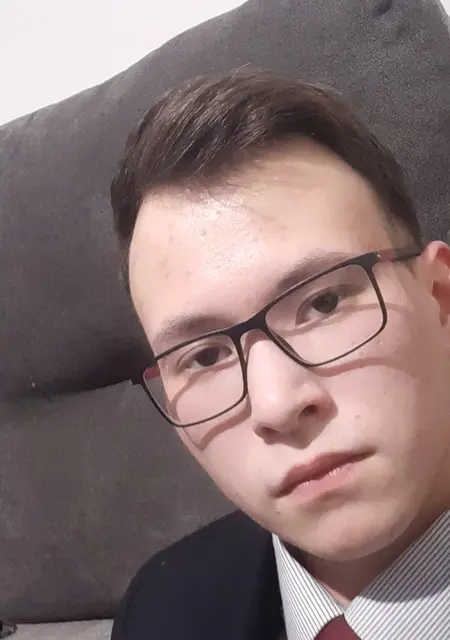 Я Максим, 24, из Якутска, ищу знакомства без обязательств