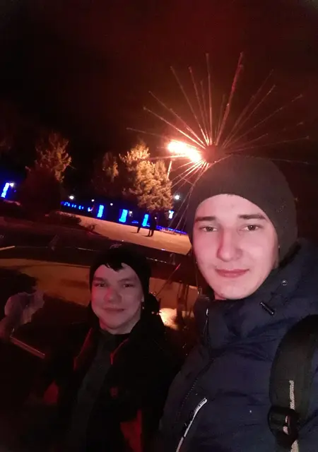 Я Павел, 25, знакомлюсь для вирта в Изобильном