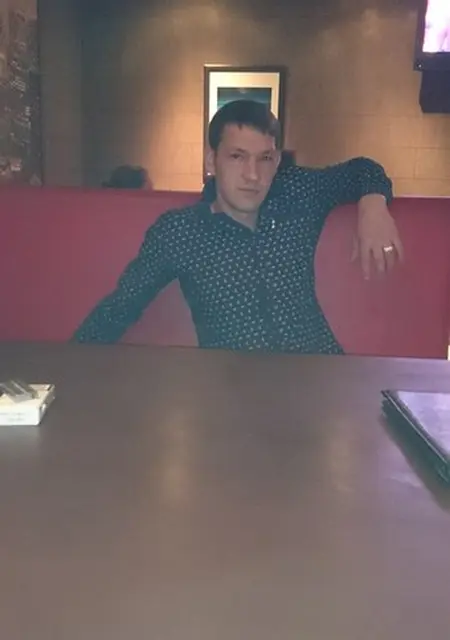 Я Nikolaj, 37, из Апрелевки, ищу знакомства без обязательств