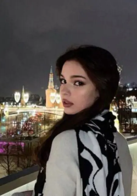 Я Уля, 26, из Магнитогорска, ищу знакомство для вирта
