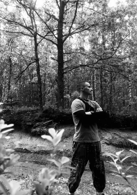 Я Ветер, 31, из Мулина, ищу знакомства на одну ночь